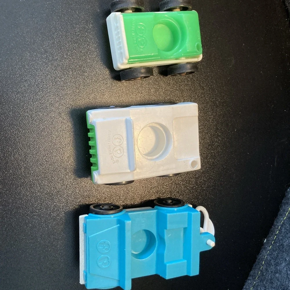 Vintage Fisher Price Little People Figures With Vehicles And Furniture Rare READ